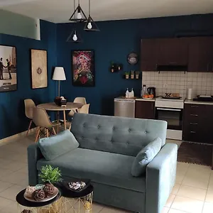 Modern Near Airport, Port & Beach Appartement