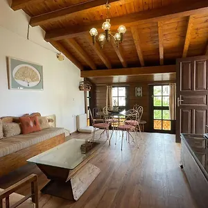 Gasthof Four Seasons Of Bliss At Sohora, Rethymno