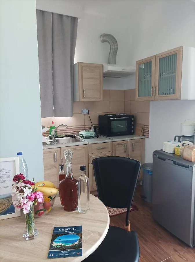 Beachfront Apartment Rethymno  0*, Rethymno (Crete)